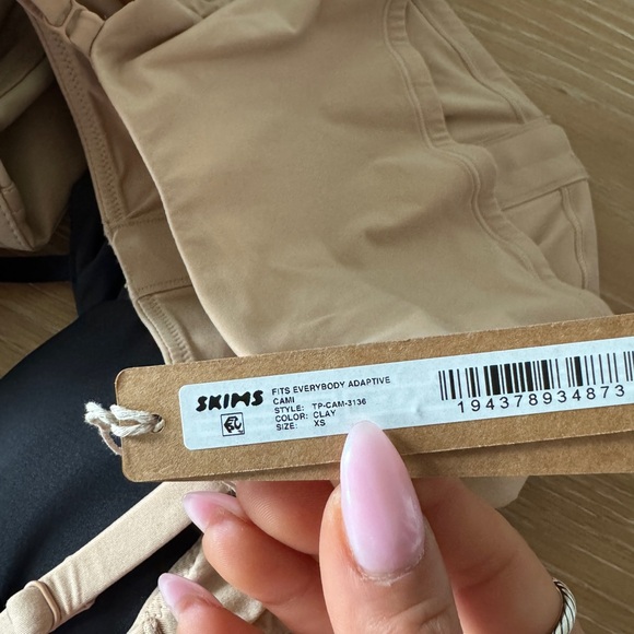 Skims Adaptive Cami - Picture 3 of 3